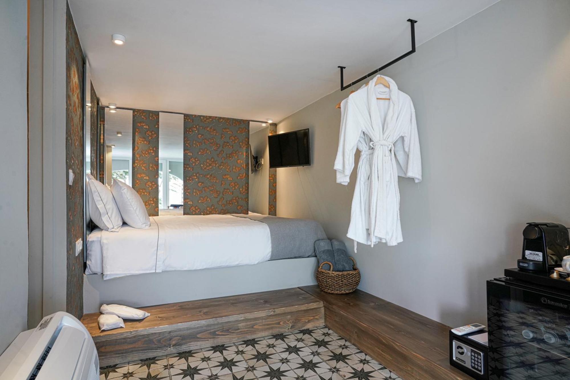Pafsilipon Suites Ερμούπολη Εξωτερικό φωτογραφία