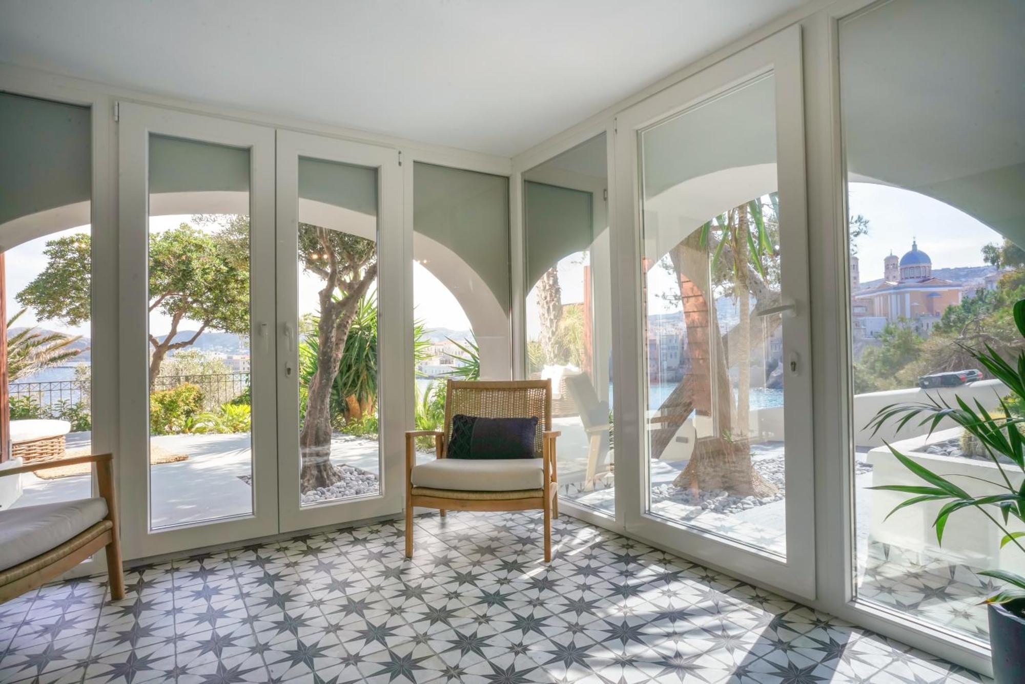 Pafsilipon Suites Ερμούπολη Εξωτερικό φωτογραφία